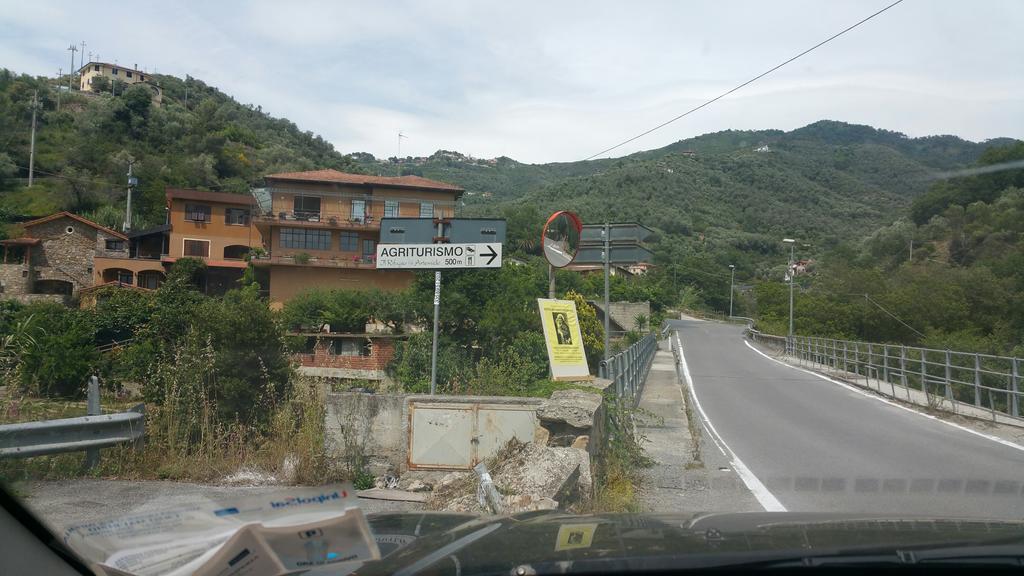 Il Rifugio Di Artemide Agriturismo Villa Perinaldo Buitenkant foto